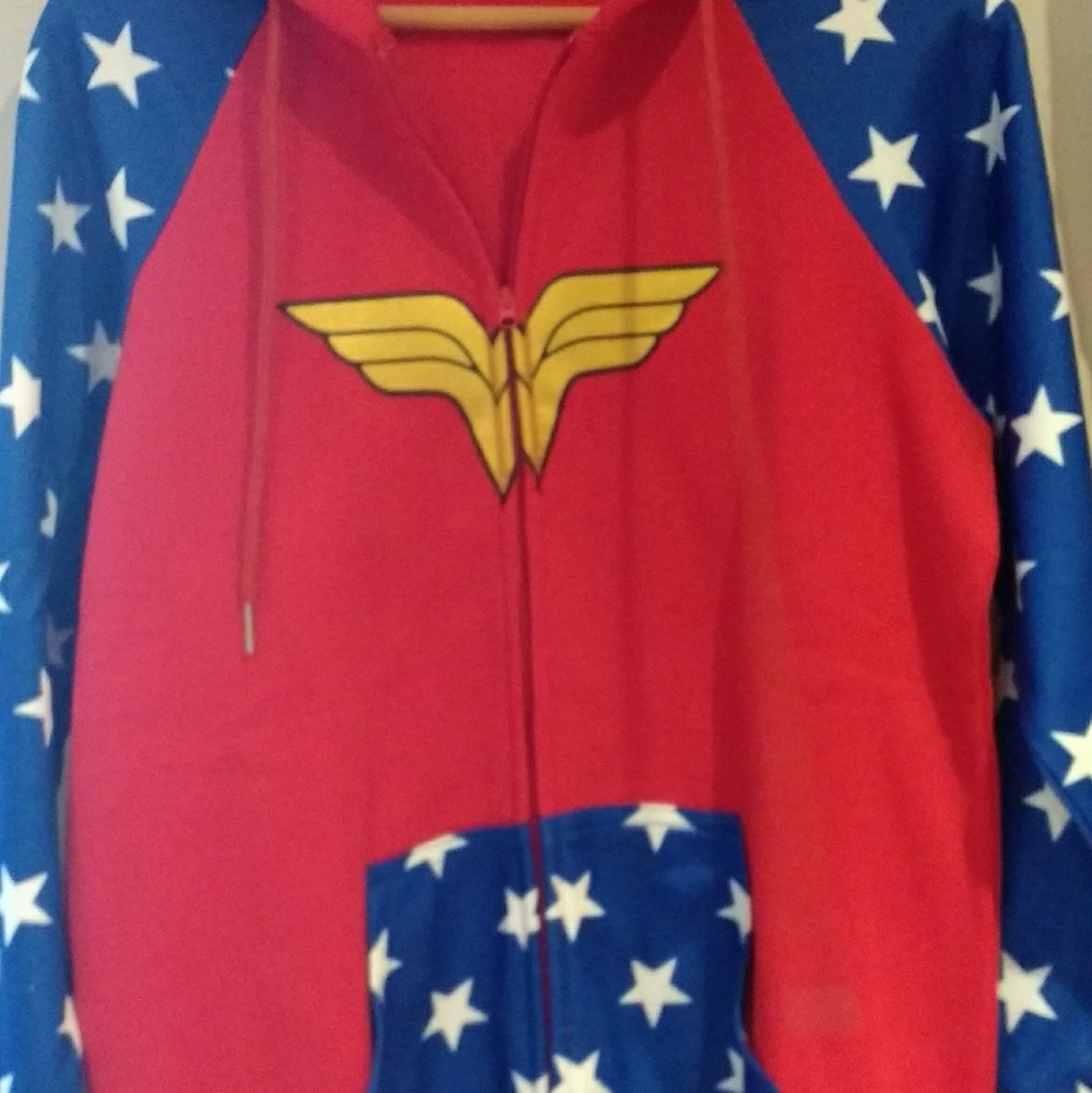 Wonder woman zip up hoodie